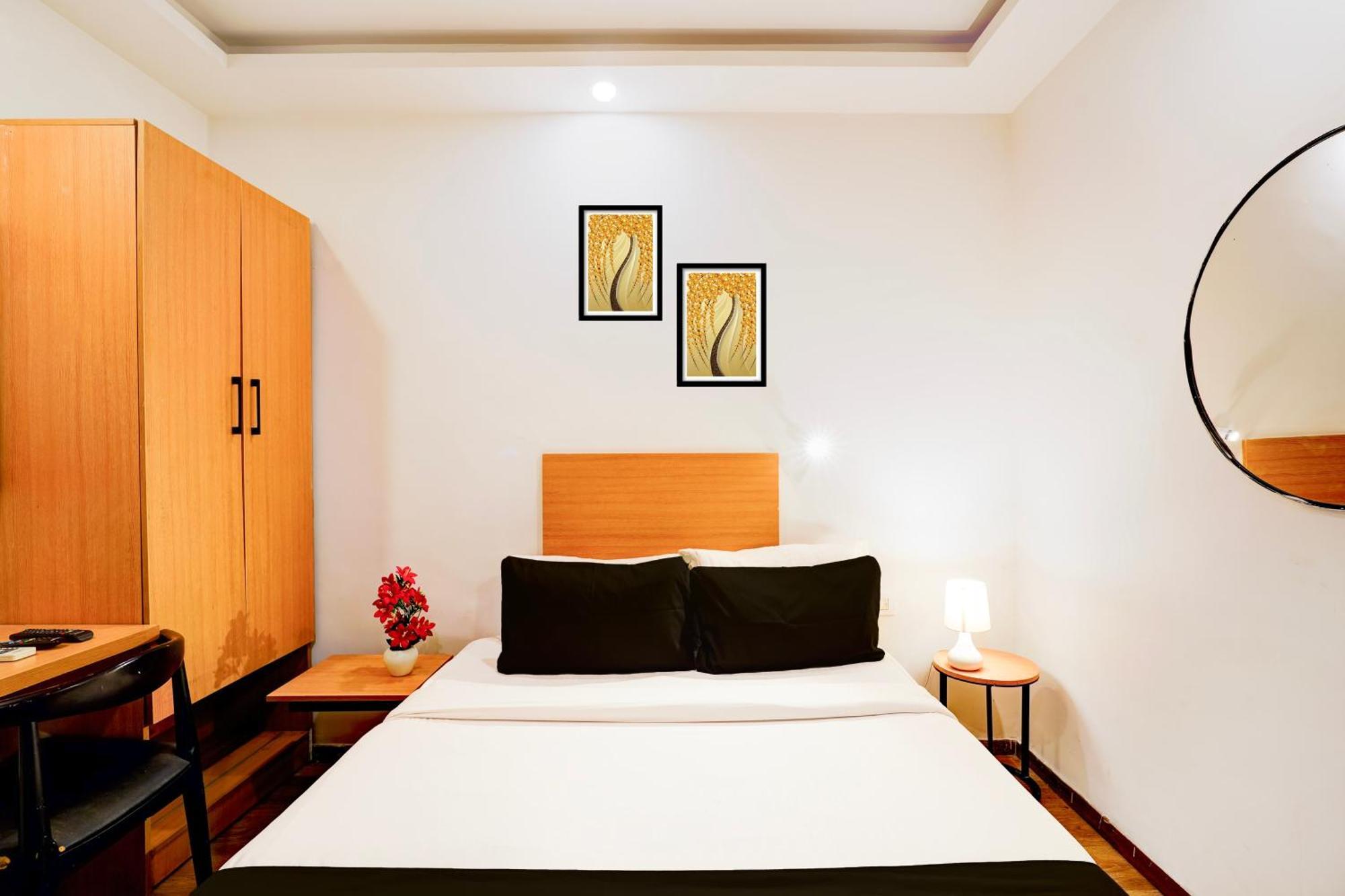Super Townhouse Jayanagar Hotell Bangalore Eksteriør bilde